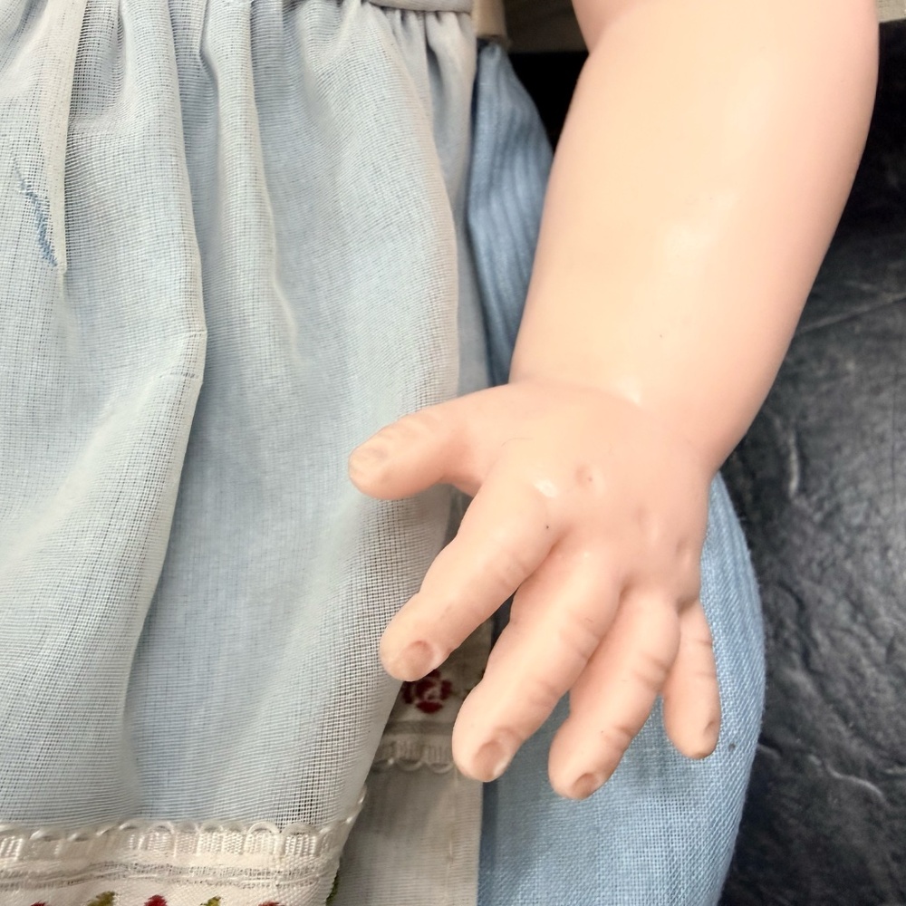 HORSMAN Vintage Blinking Eye Doll - Picture 12 of 16